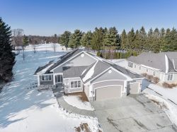Expansive Golf Course Ranch in Lake Mills WI